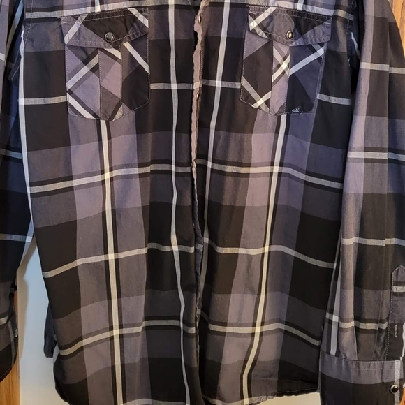 Coastal Brand snap button flannel. Men's XL. Grey and black. - Picture 3 of 3